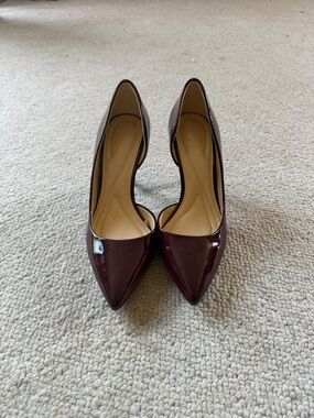 Jessica Simpson Burgundy Patent Pointed Toe Pumps